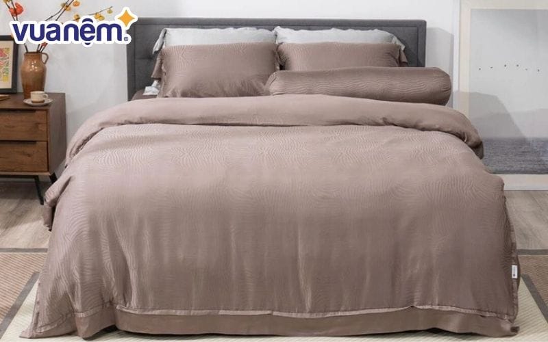 Chăn ga gối màu nâu mang phong cách hồi cổ, kỷ niệm