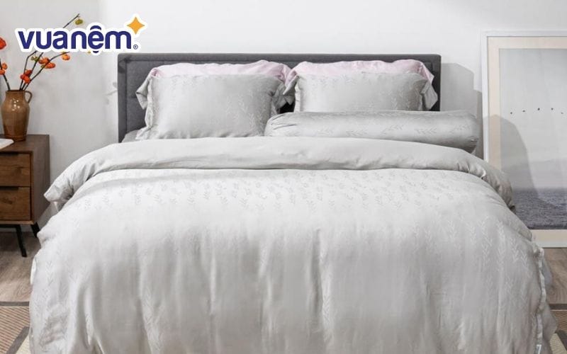 Chăn ga gối màu xám tương thích với phòng ngủ màu xám