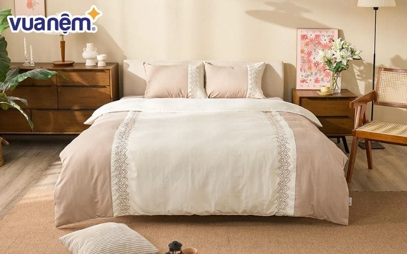 Chọn chăn ga gối làm quà tặng tân gia