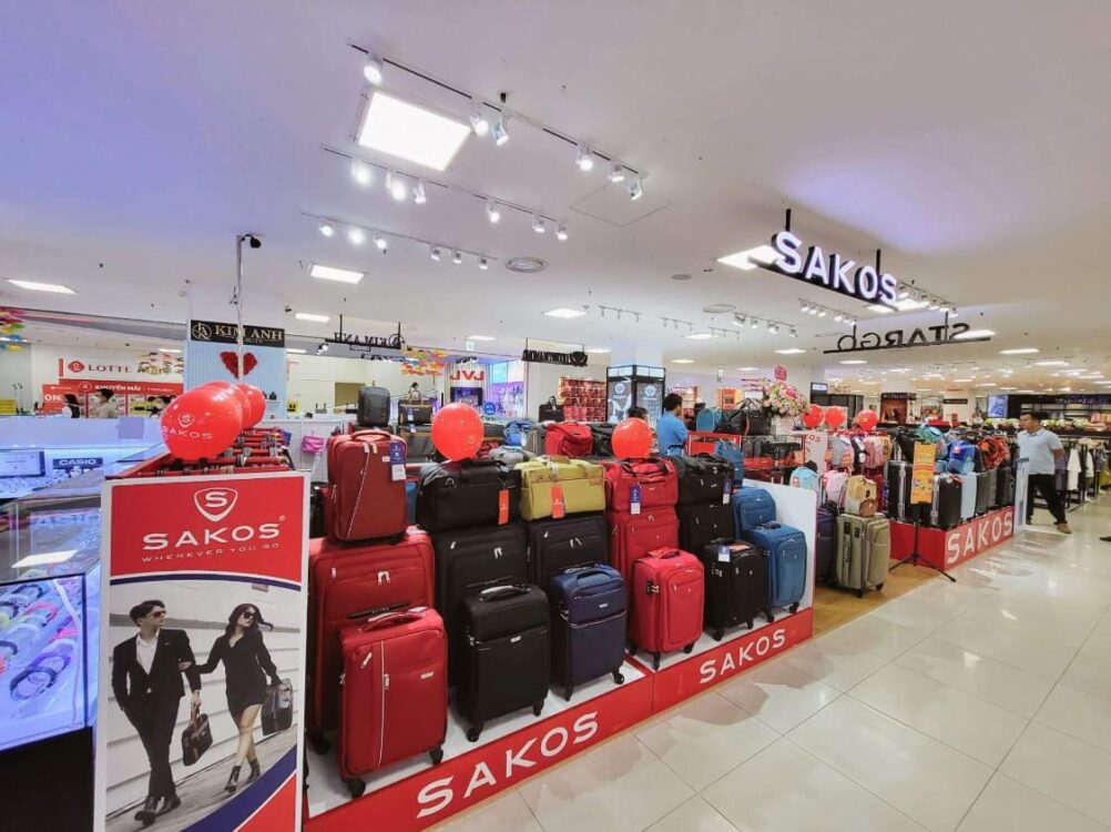 cửa hàng vali hàng hiệu SAKOS ở tphcm