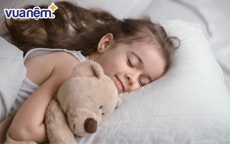 Chiều cao của một người phụ thuộc vào nhiều yếu tố, trong đó có giấc ngủ