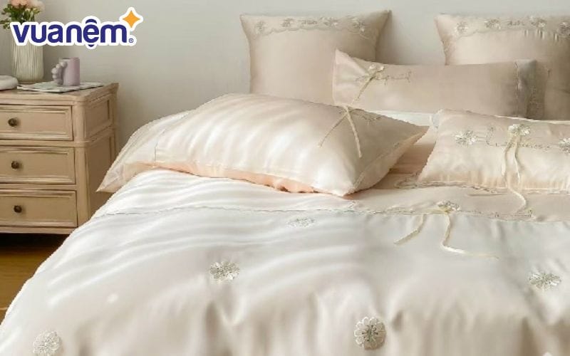 Gợi ý phối màu ga theo màu giường gỗ