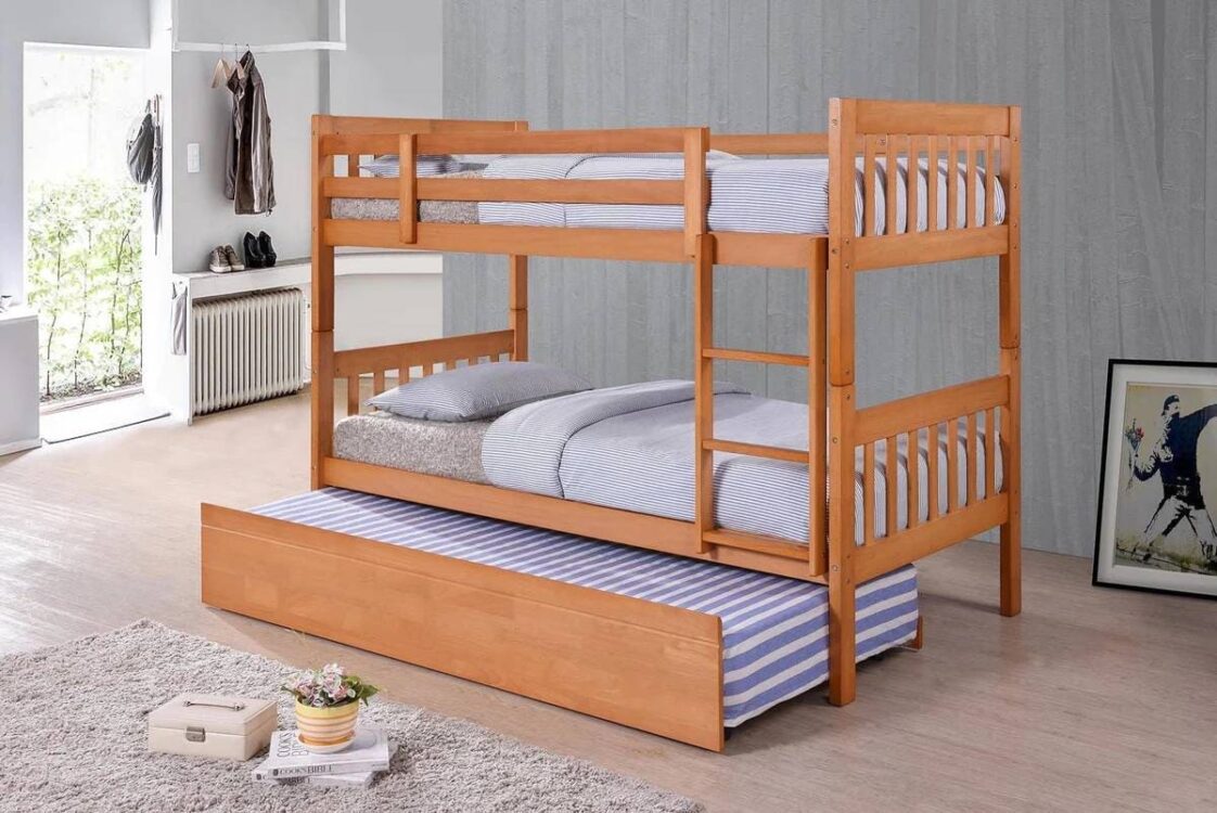 nên chọn giường tầng gỗ hay giường tầng sắt
