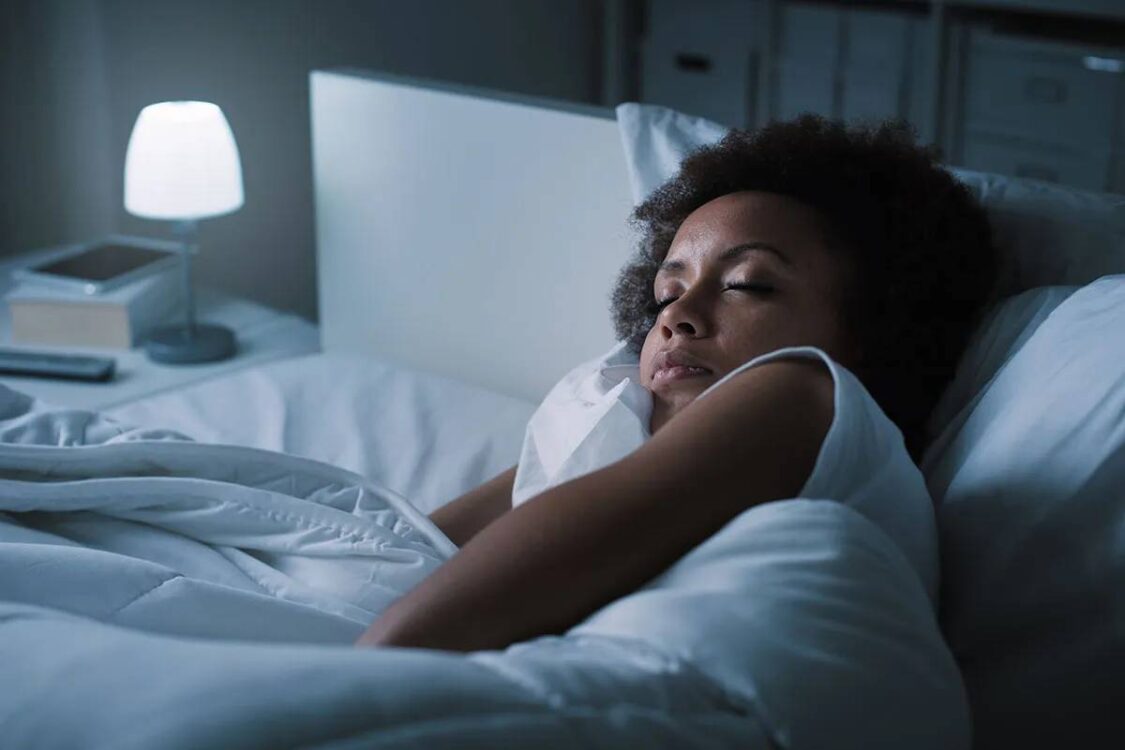 Nên chọn đèn ngủ màu gì dễ ngủ