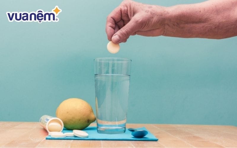 Nên sử dụng vitamin C sau bữa ăn bởi đây là thời điểm hệ tiêu hóa hoạt động mạnh mẽ