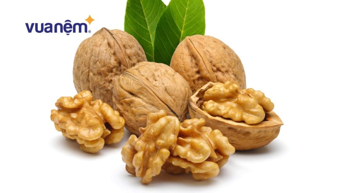 Quả óc chó chữa mất ngủ mang lại hiệu quả bất ngờ