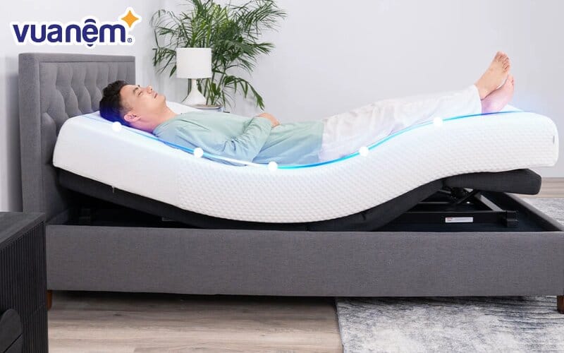 SleepTesk giúp nâng hạ đa góc, thích nghi với nhiều không gian hiện đại