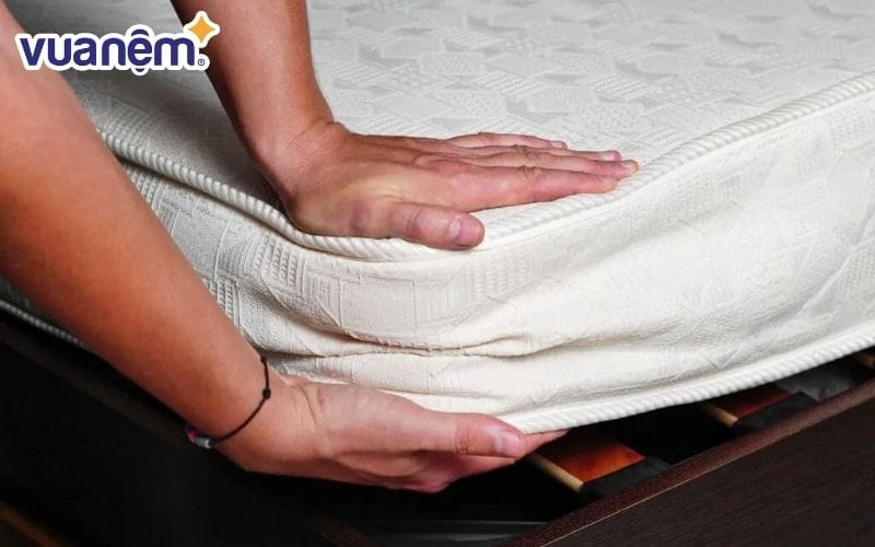 Bạn nên thay nệm sau khoảng thời gian 8-10 năm sử dụng