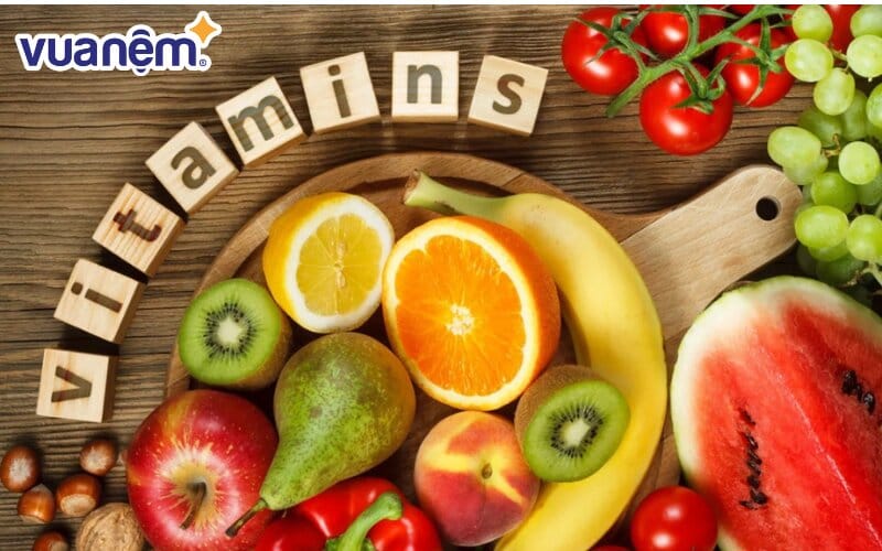 Ngủ dậy bị bầm tím chân nguyên nhân có thể thiếu hụt vitamin và dưỡng chất