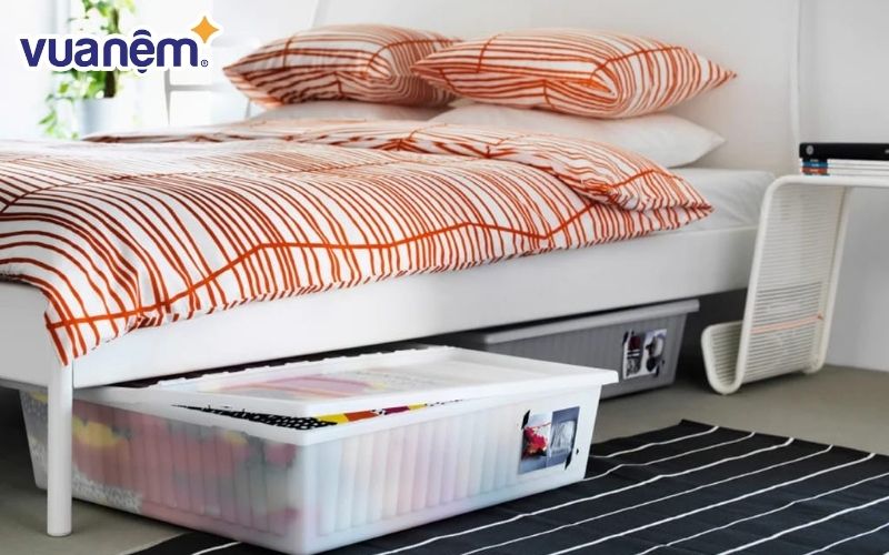 Giường nhựa dễ dàng vệ sinh, đặc biệt phù hợp cho các gia đình có trẻ nhỏ