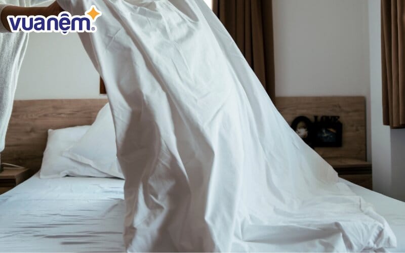 Chăn ga gối lụa vệ sinh đúng thời điểm sẽ luôn sạch sẽ và thơm mát