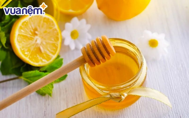 Hỗn hợp mật ong và nước cốt chanh