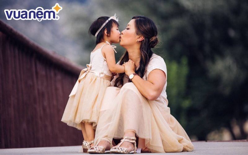 Đặt tên con gái họ Đào là Đào Quỳnh Nhi với ý nghĩa dịu dàng, thục nữ