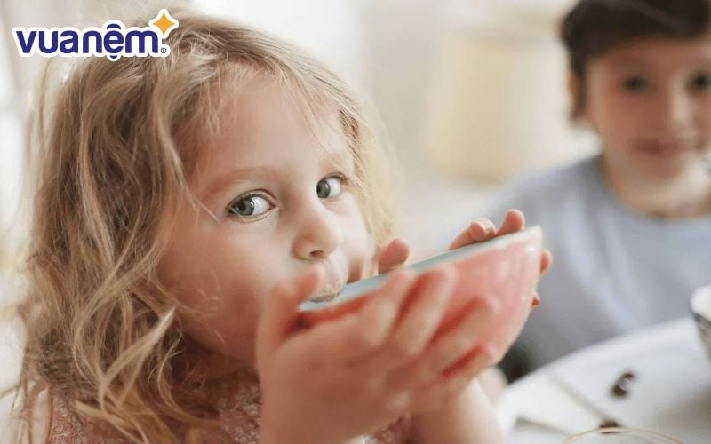 Đặt tên cho con gái họ Dương hợp mệnh