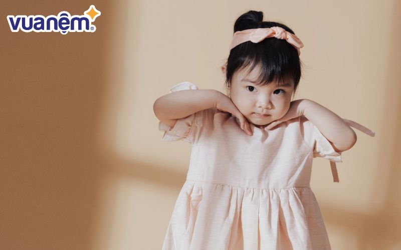 Chọn tên vần N cho con gái họ Hà
