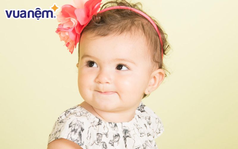 Chọn tên vần U cho con gái họ Hà