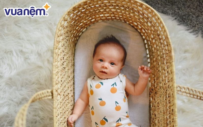 Tên con gái họ Lương bắt đầu bằng vần U nhẹ nhàng