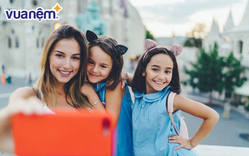 Tùy ý thích của ba mẹ mà tên con gái có thể dao động từ 2-4 từ