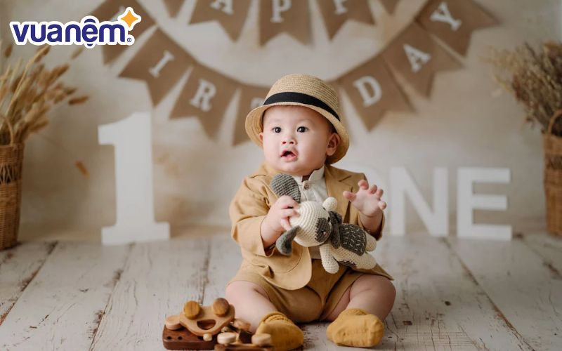 Con tên Trương Duy Khánh mang ý nghĩa là điều quý giá nhất của bố mẹ