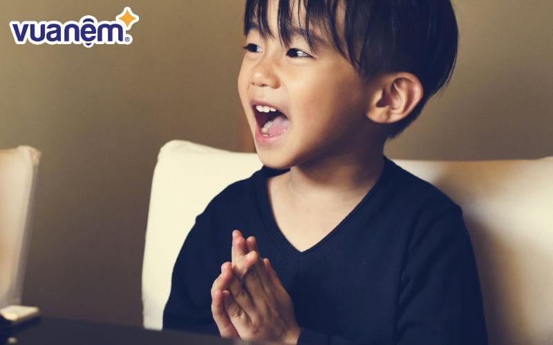 Đâu là tên bé trai phù hợp cho từng tháng sinh trong năm 2025?