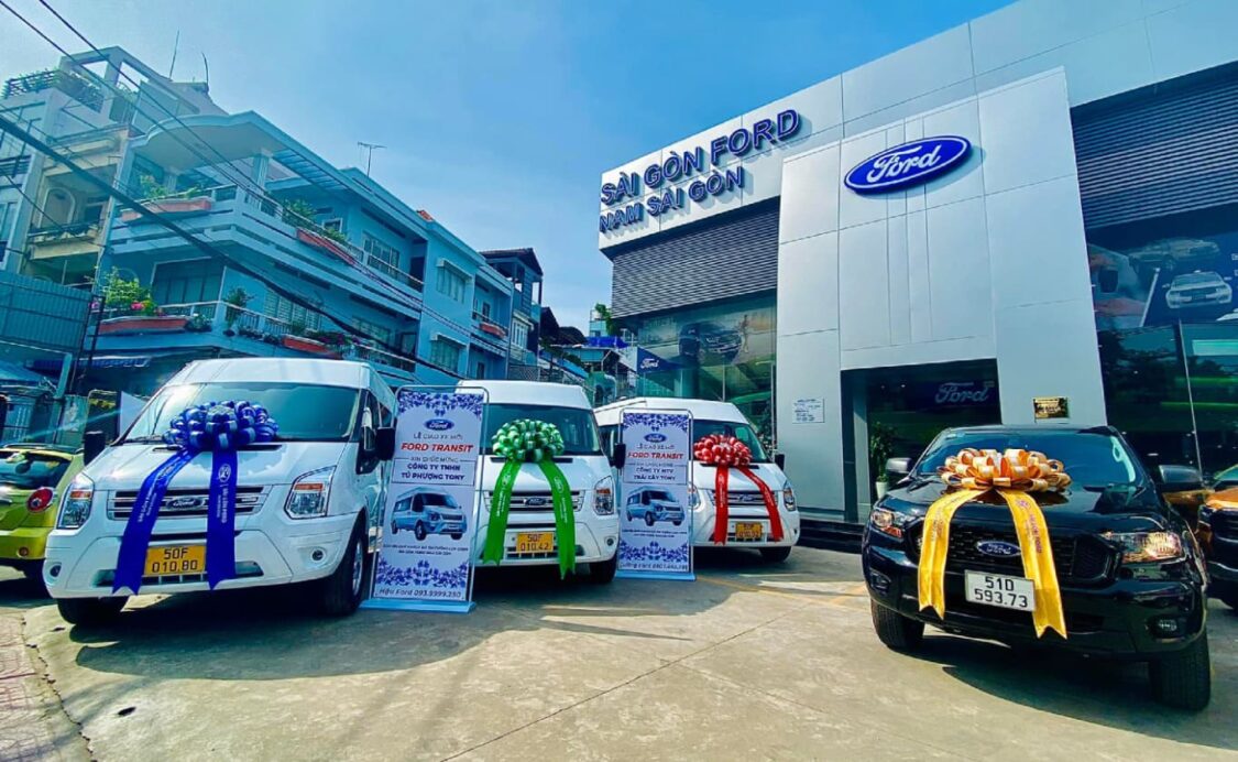 Showroom ô tô Hà Nội Ford quận Hai Bà Trưng