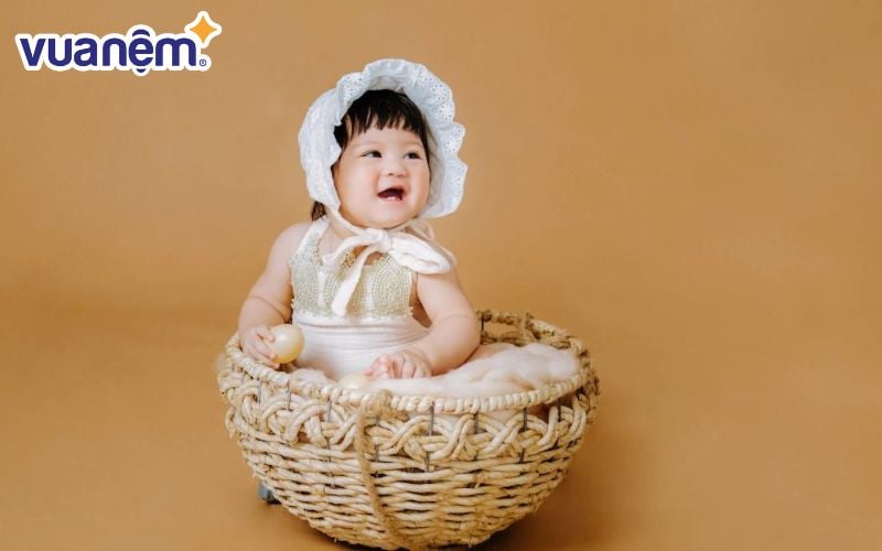 Bé gái tên Lan Anh thường dễ thương và lanh lợi