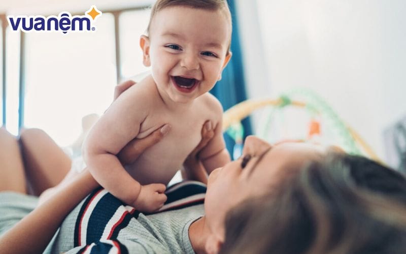 Cha mẹ hy vọng con trai tên Bảo của họ sẽ luôn được mọi người yêu thương