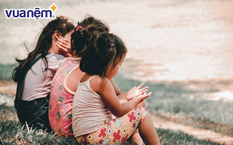 Kim Thanh có gương mặt xinh đẹp và tính tình hoạt bát