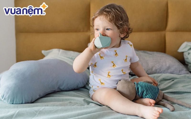 Đặt tên con là Ngọc Thương, với tính cách nhẹ nhàng