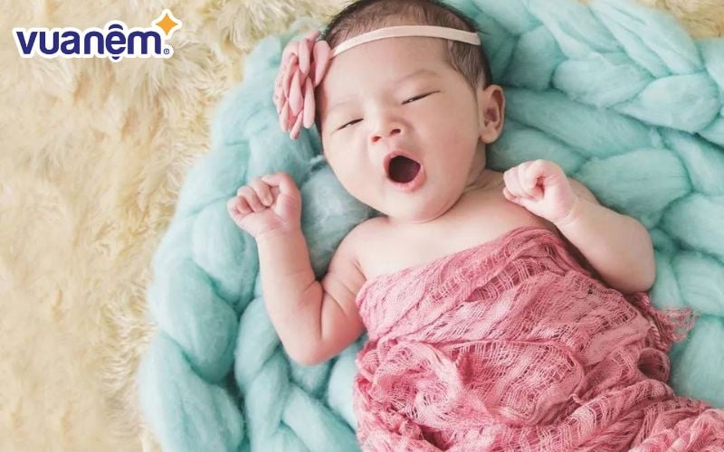 Đặt tên con gái là Tuệ Thư