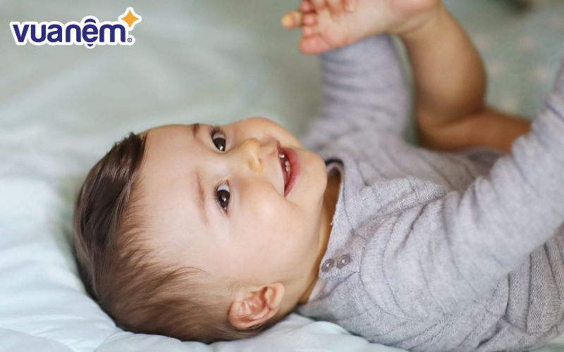 Khi đặt tên cho con trai, ba mẹ cần lưu ý một vài điều