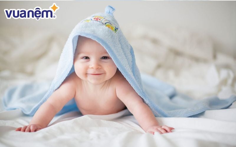 Tốt hơn hết bố mẹ nên chọn cho con những cái tên dễ gọi, dễ nhớ