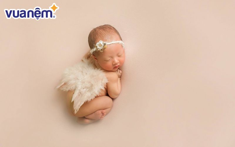 Bạn đã biết bé gái tên Giang đệm gì hay và ý nghĩa?