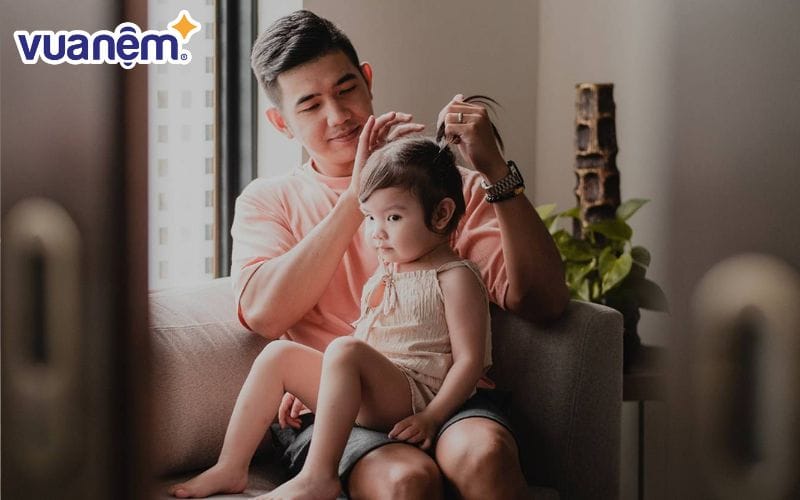 Gợi ý tên đệm hay cho bé gái tên Hoa