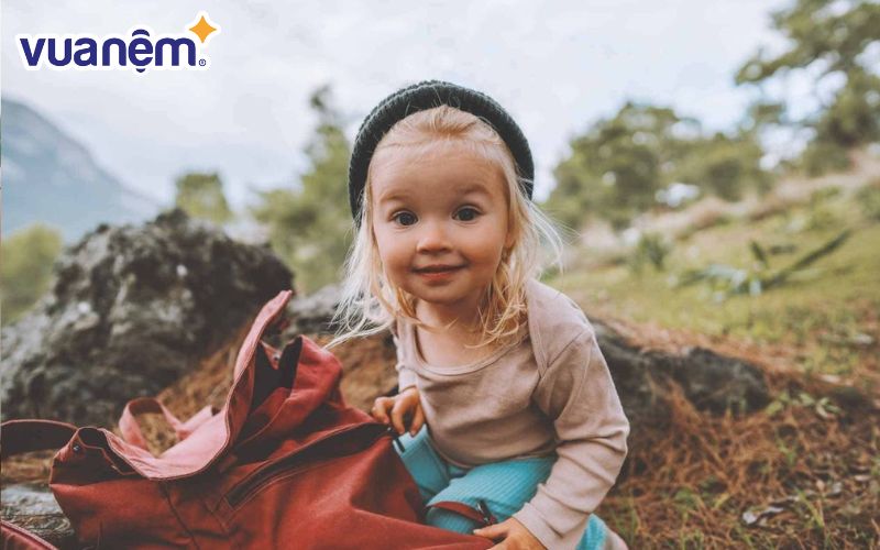 Một số lưu ý khi đặt tên cho bé gái