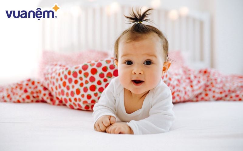 Khánh Quyên là cái tên gợi đến sự trong trẻo, thuần khiết và luôn tràn đầy năng lượng tích cực