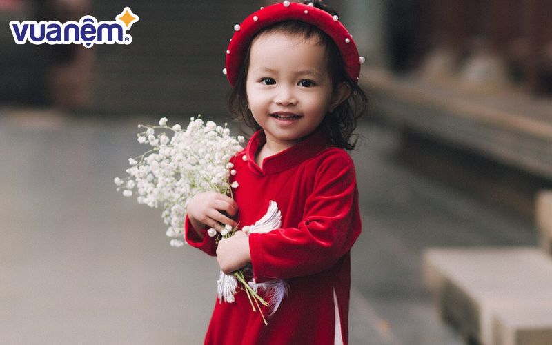 Tên Minh Thư thường gắn liền với sự sáng suốt và thông tuệ