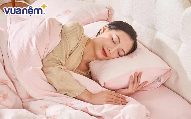 Việc đắp chăn khiến chúng ta cảm giác như bản thân được bảo vệ