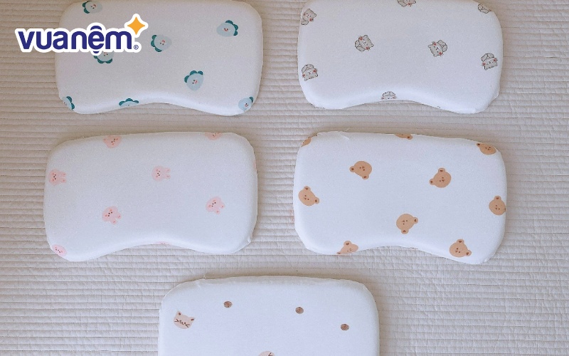 Gối chống lõm đầu cho bé bằng cao su