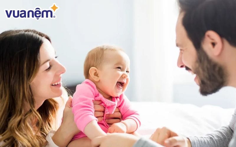 Con gái tên Tuyết Mai tượng trưng cho sự tinh khôi, trong sáng