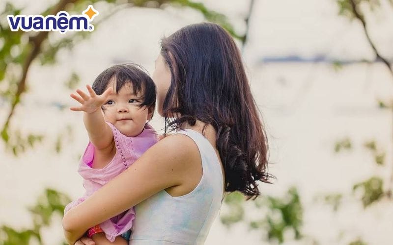 Tên con gái Ánh Mỹ tượng trưng cho tươi sáng, rực rỡ và quyến rũ