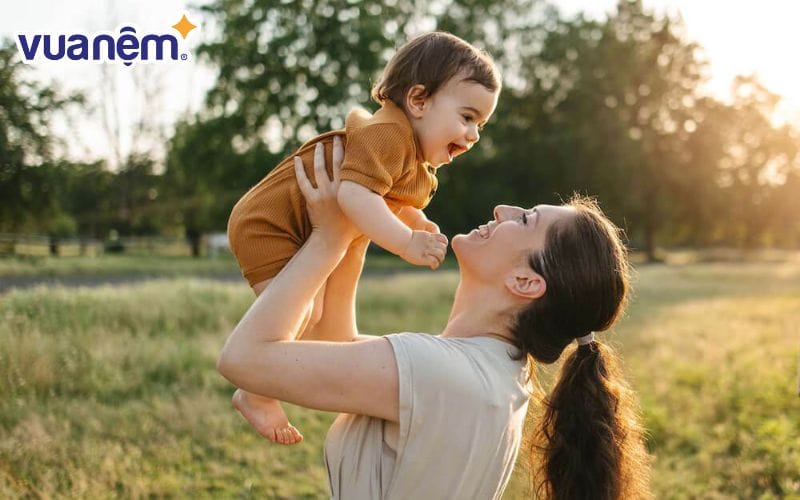 Cha mẹ nên tránh lựa chọn những cái tên quá nổi bật hoặc thể hiện sự hoàn hảo
