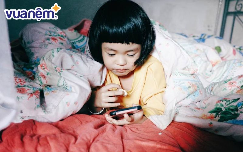Cô nàng tên Tiểu Vy đều xinh đẹp và có ngoại hình cuốn hút.