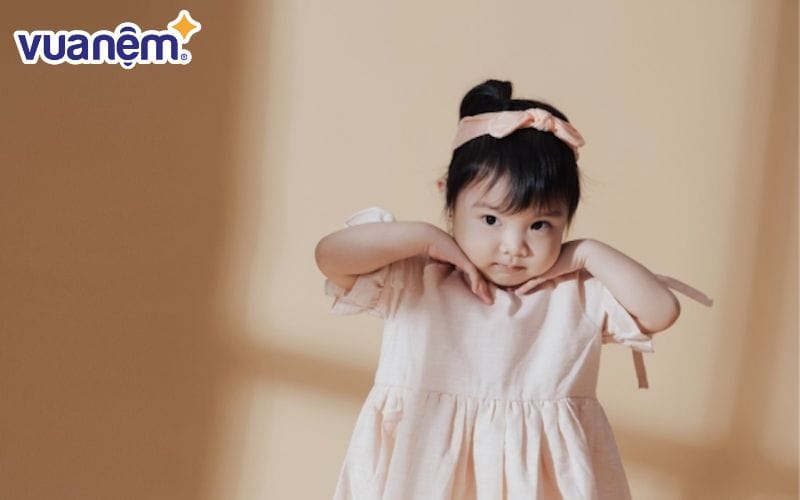 Đặt tên con gái họ Trương mang ý nghĩa thông minh, sắc sảo