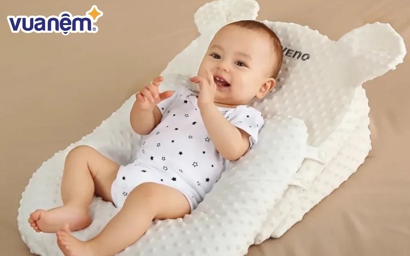 Chọn đệm phù hợp sẽ giúp cho trẻ thoải mái, dễ chịu hơn khi nằm lâu