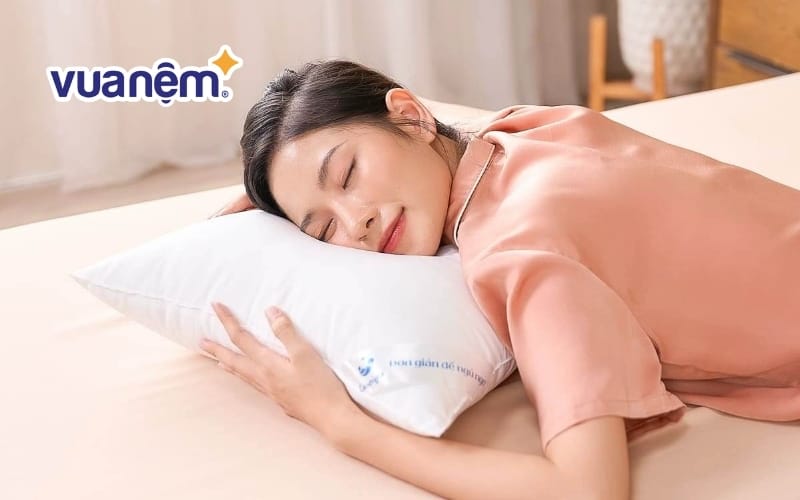 Gối lông vũ nhân tạo Goodnight Mochi