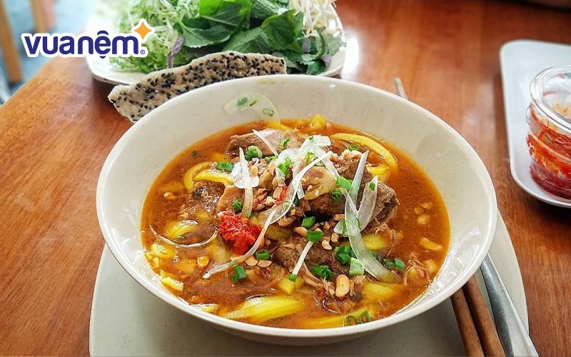 Mì quảng Đà Lạt, thơm ngon đậm vị 