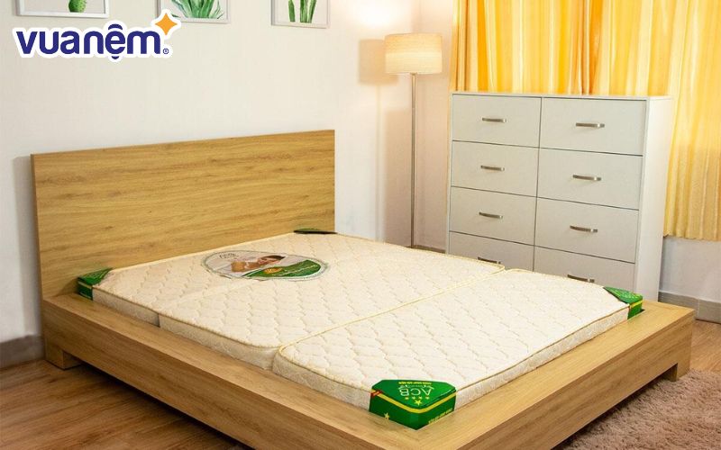 Các mẫu nệm 1m2 phù hợp với không gian nhỏ, dễ gấp gọn, tốn ít diện tích