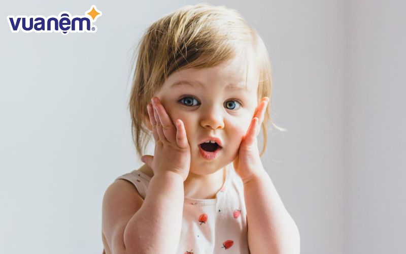 Nên đặt tên cho con gái bắt đầu bằng chữ H đơn giản, dễ nghe và ý nghĩa