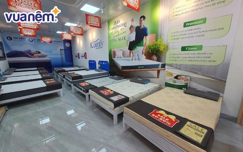 Đa dạng mẫu nệm cho khách hàng trải nghiệm thử tại Vua Nệm Hà Nam
